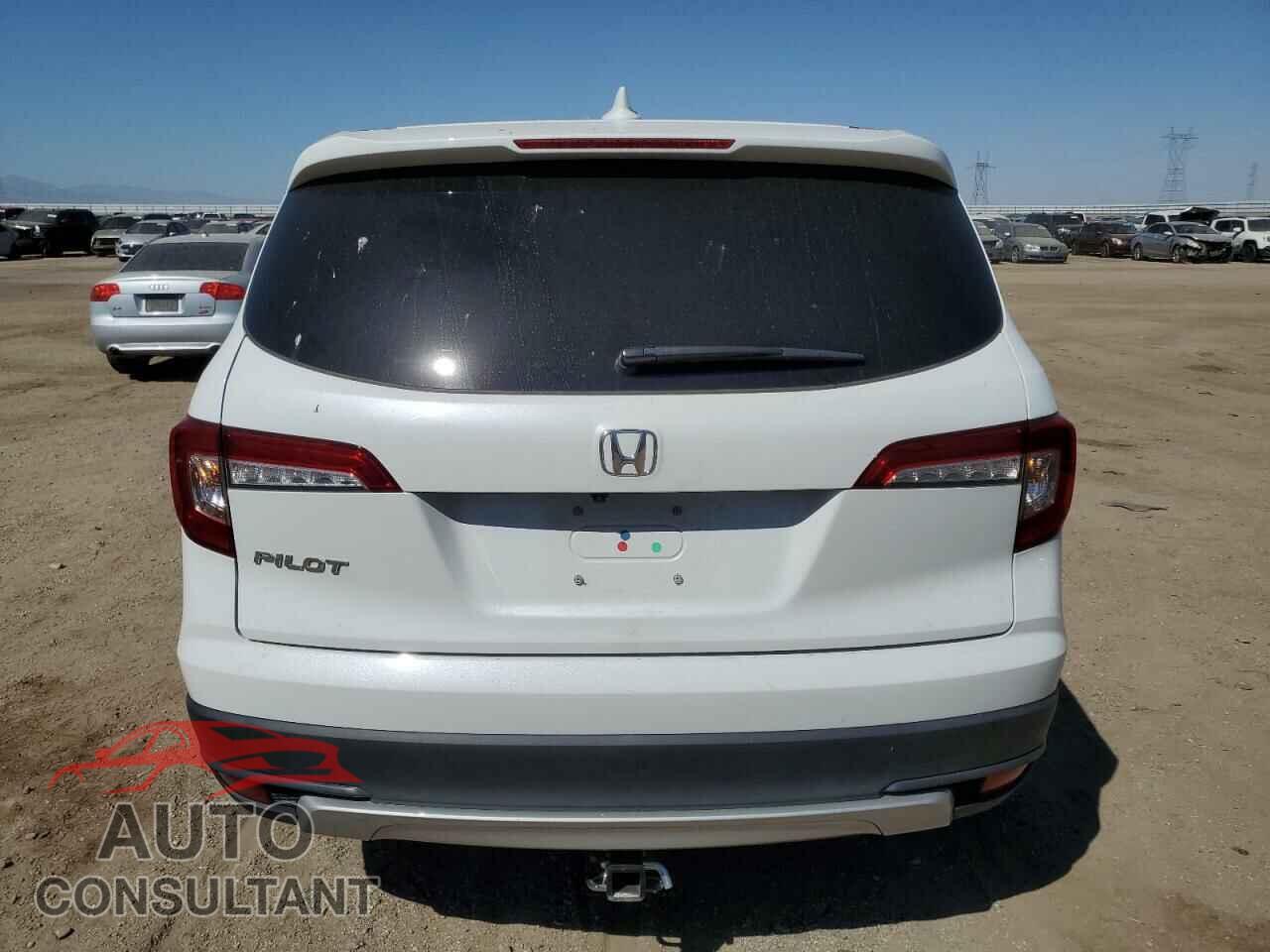 HONDA PILOT 2021 - 5FNYF5H37MB041245