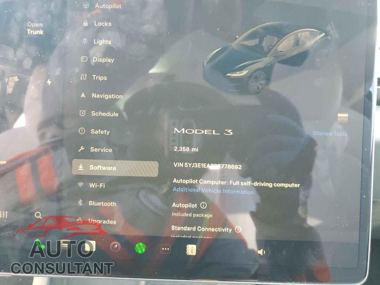 TESLA MODEL 3 2024 - 5YJ3E1EA2RF778692