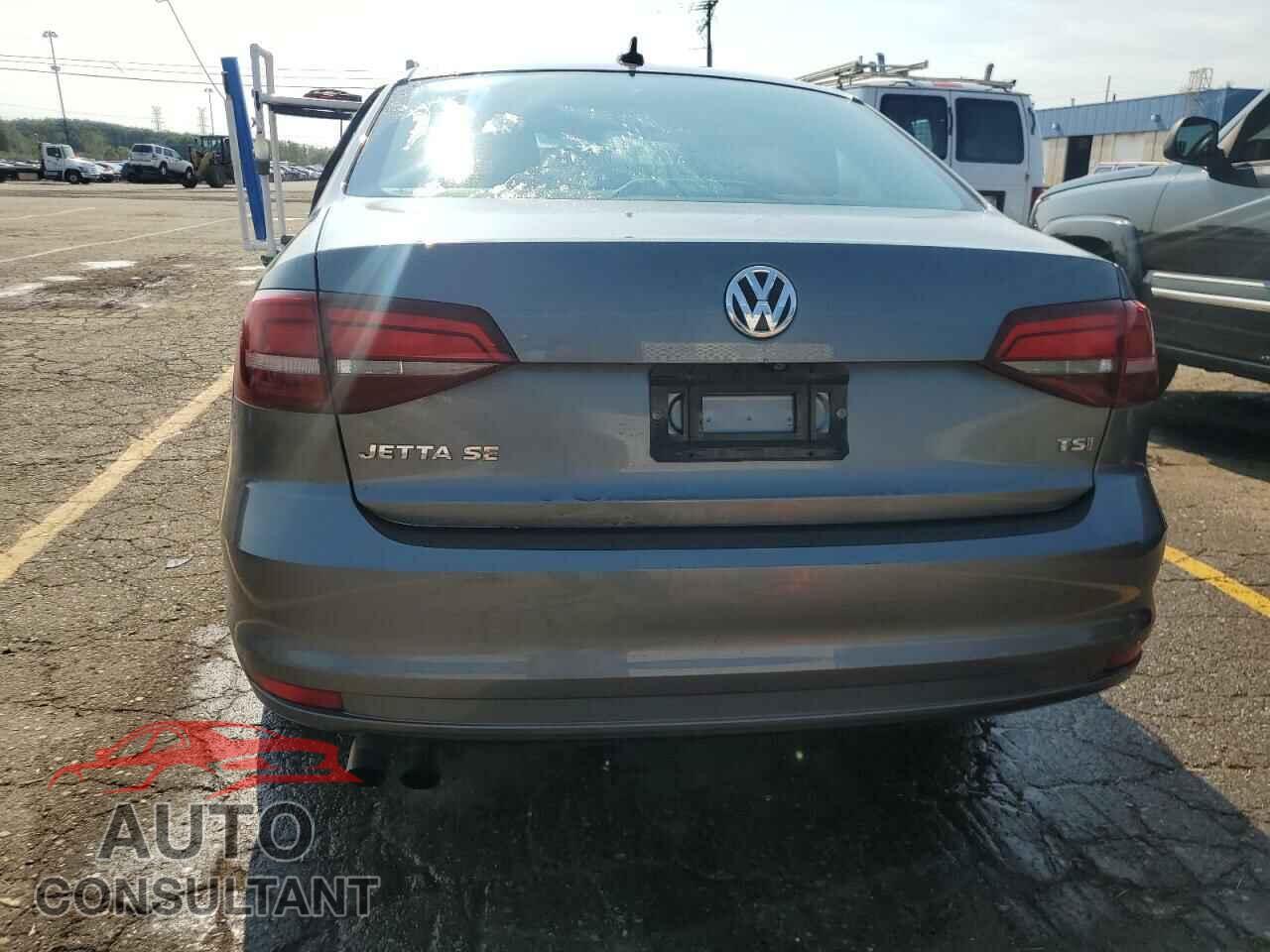 VOLKSWAGEN JETTA 2017 - 3VWDB7AJXHM405817