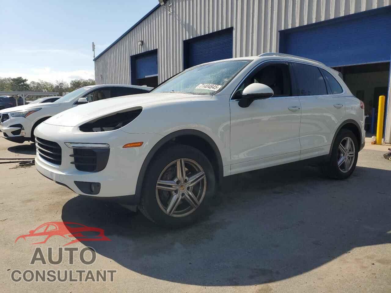 PORSCHE CAYENNE 2016 - WP1AA2A22GLA11652
