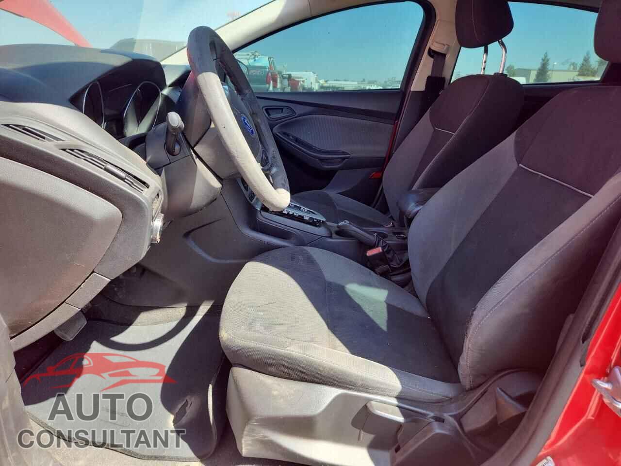 FORD FOCUS 2012 - 1FAHP3F27CL185536