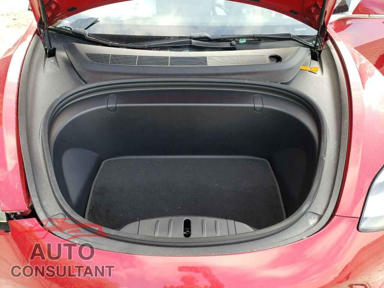 TESLA MODEL 3 2018 - 5YJ3E1EB2JF080564