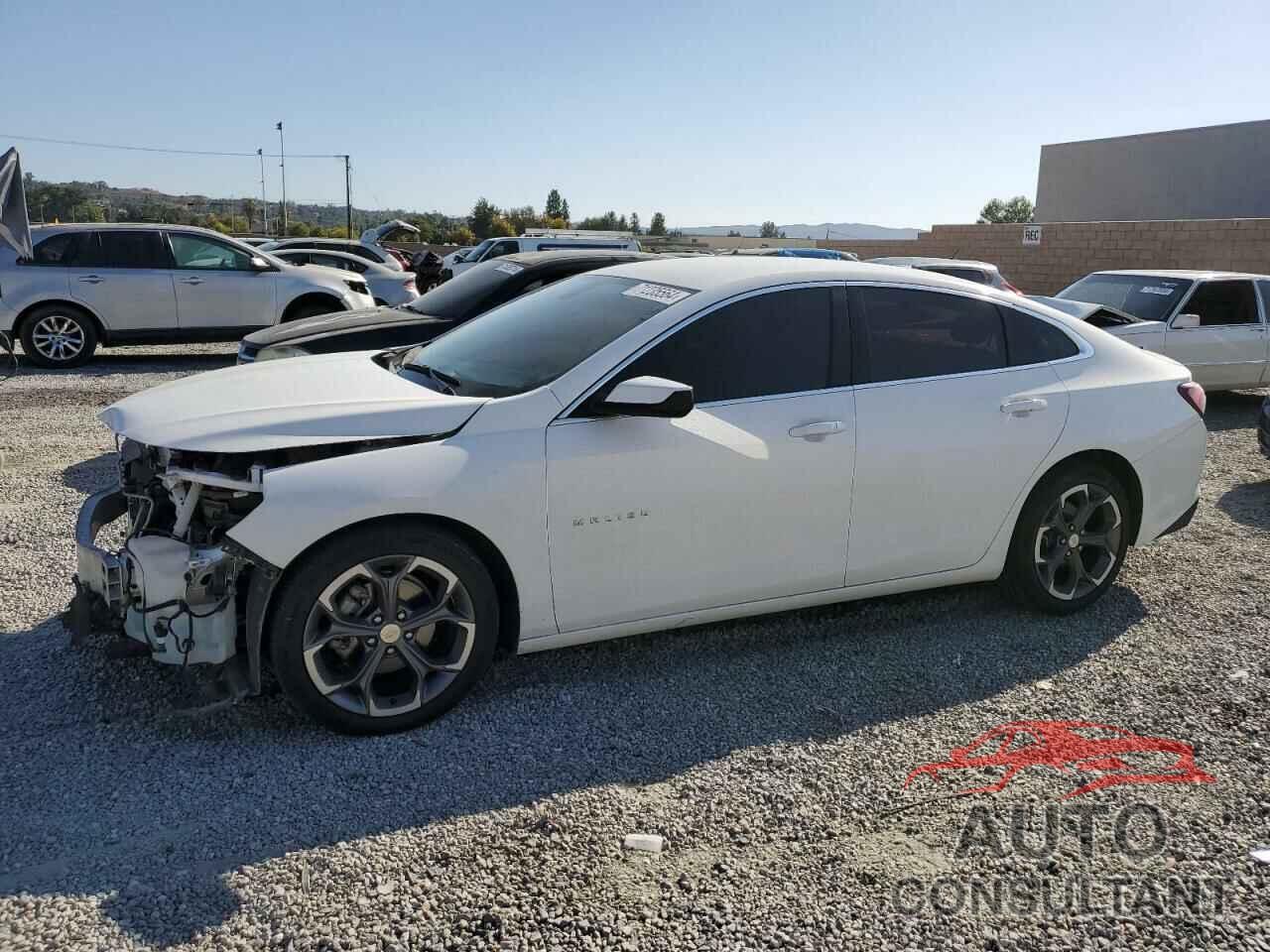 CHEVROLET MALIBU 2021 - 1G1ZD5ST3MF020366