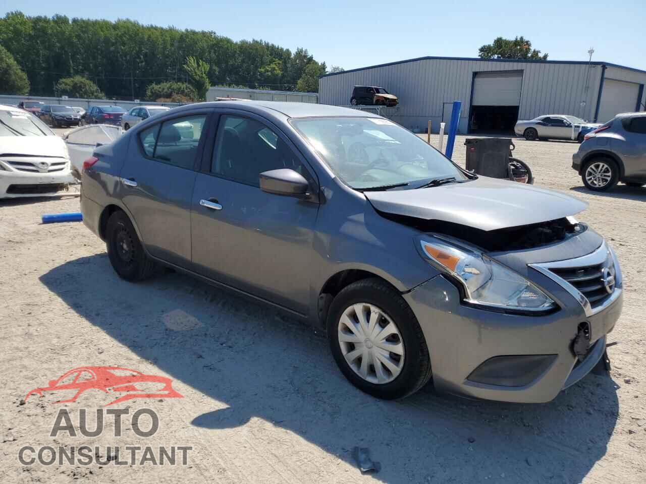 NISSAN VERSA 2019 - 3N1CN7AP3KL825641