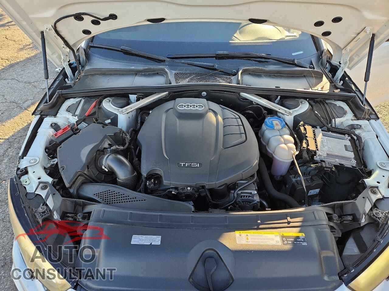 AUDI A4 2019 - WAUGMAF44KA010320