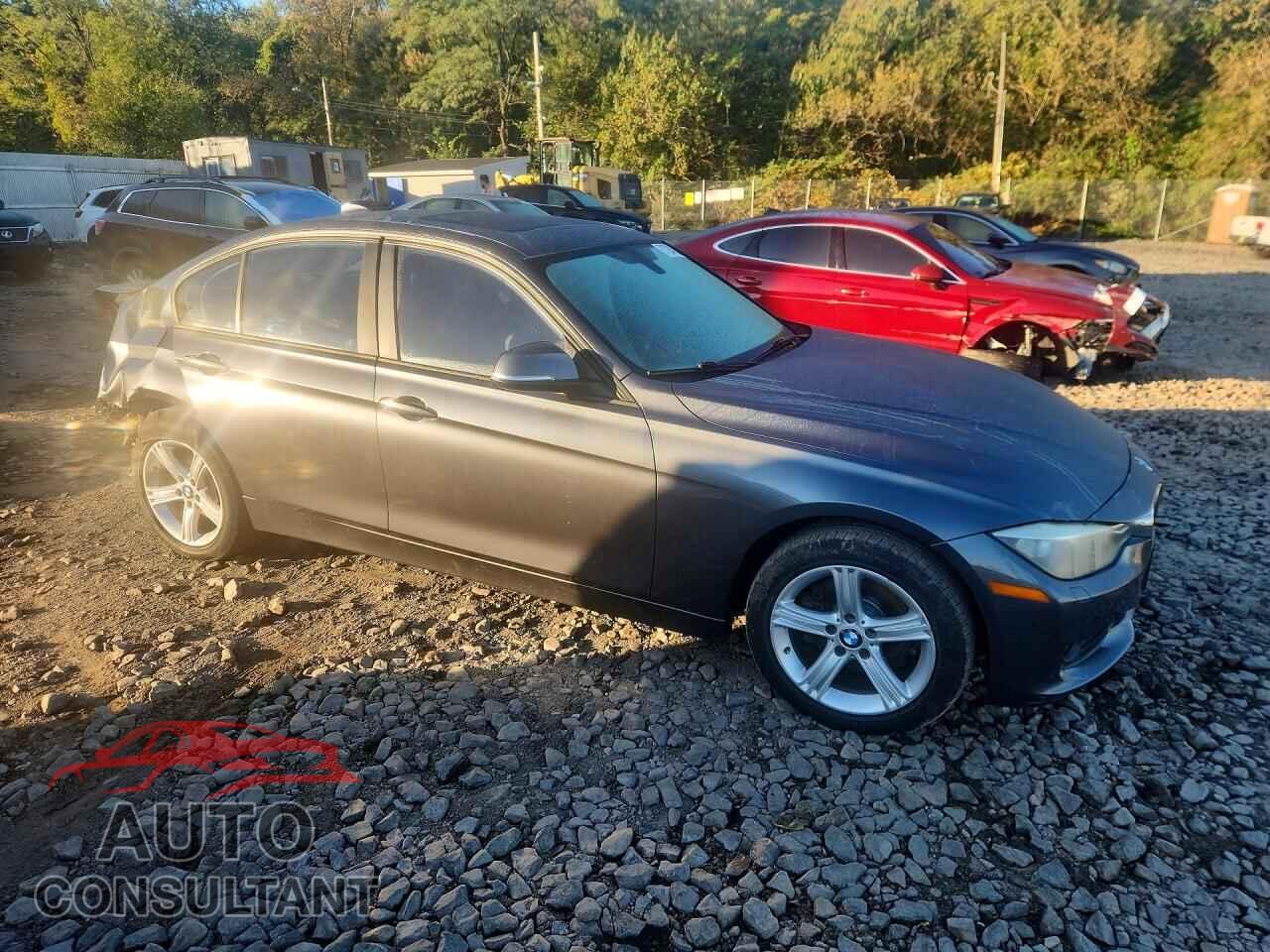 BMW 3 SERIES 2013 - WBA3B5C55DF596363