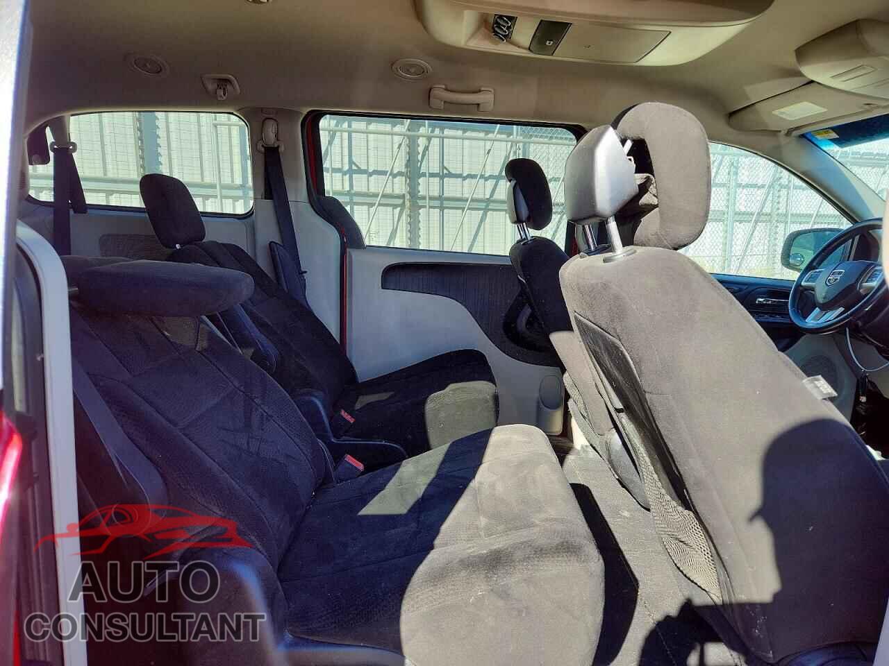 DODGE CARAVAN 2013 - 2C4RDGBG9DR666302
