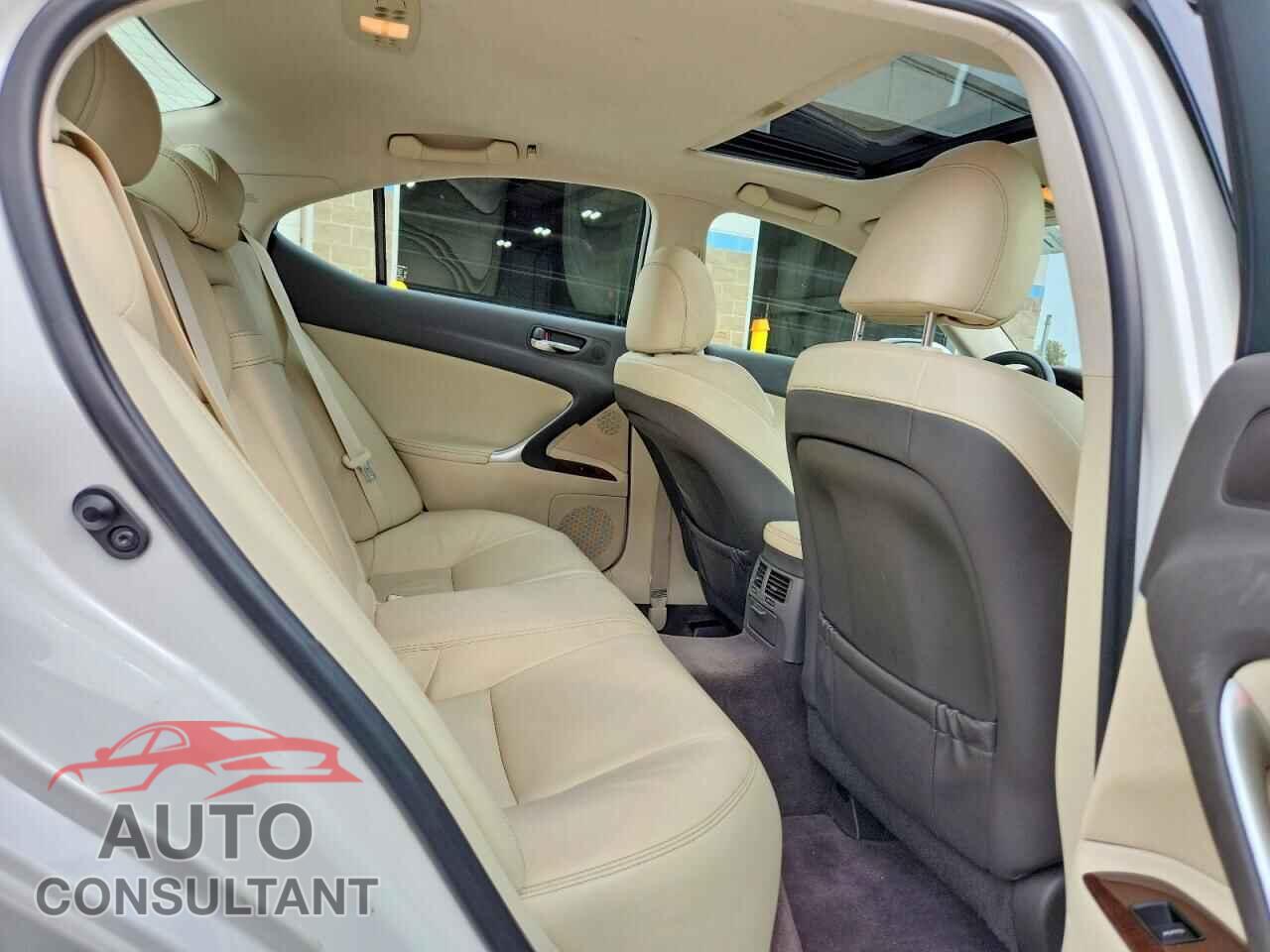 LEXUS IS 2010 - JTHBF5C26A2097811