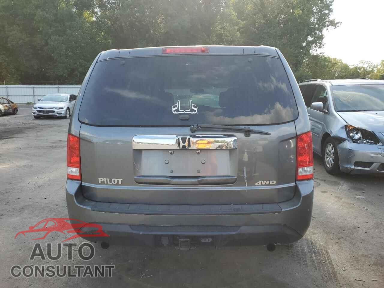 HONDA PILOT 2012 - 5FNYF4H24CB027108