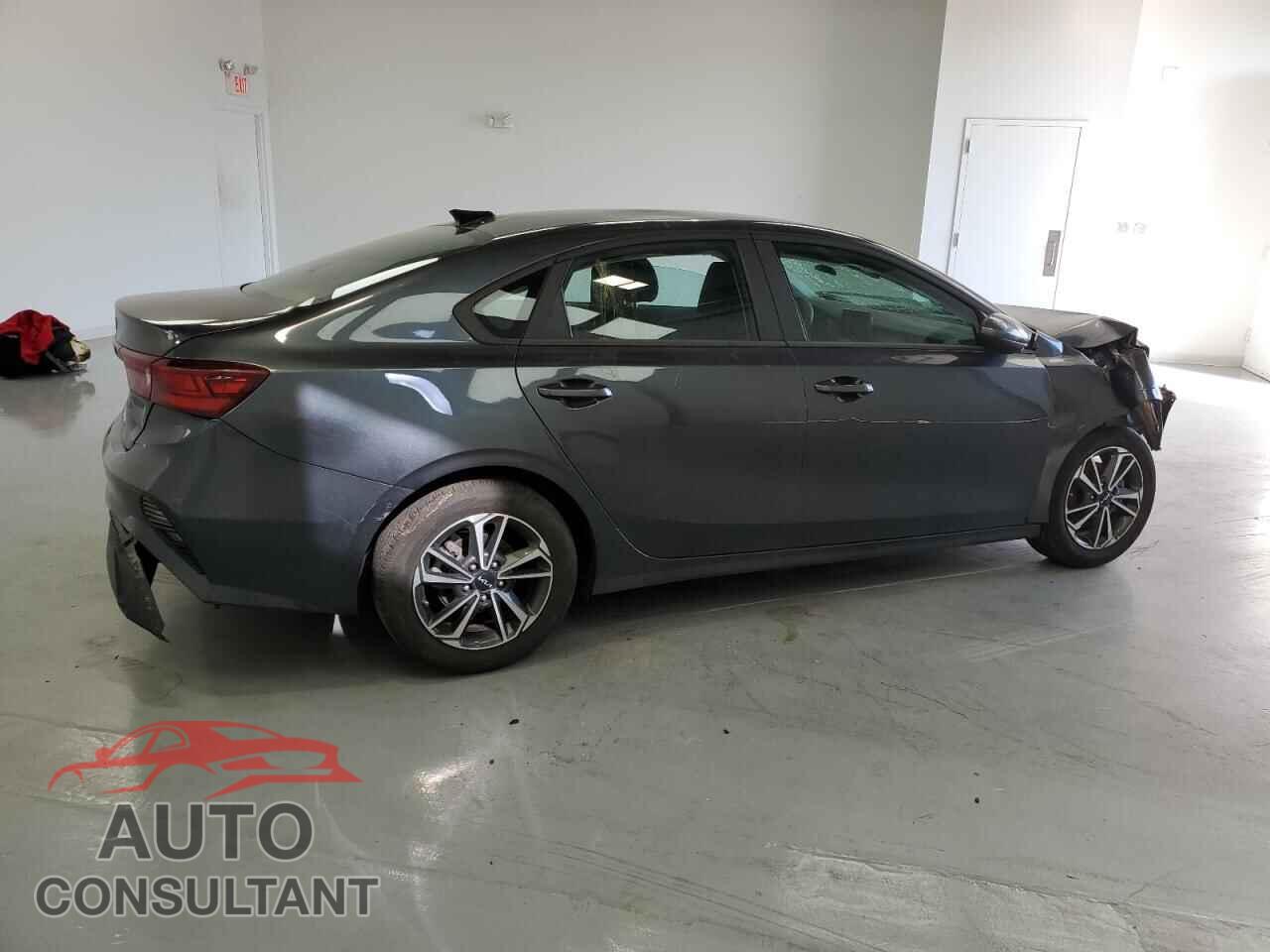 KIA FORTE 2023 - 3KPF24AD4PE643059