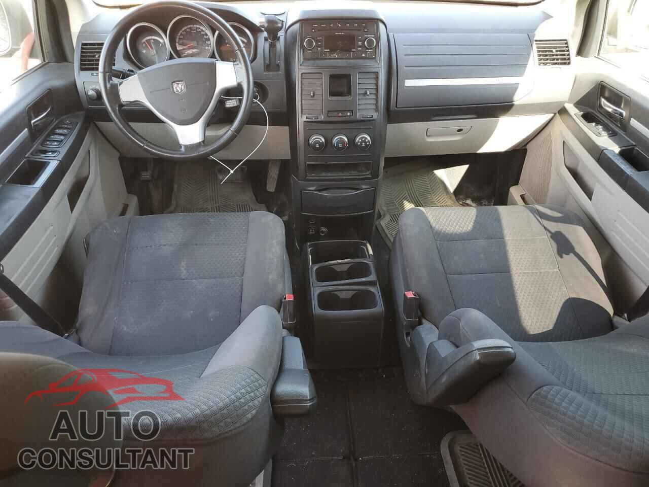 DODGE CARAVAN 2010 - 2D4RN4DE0AR453289