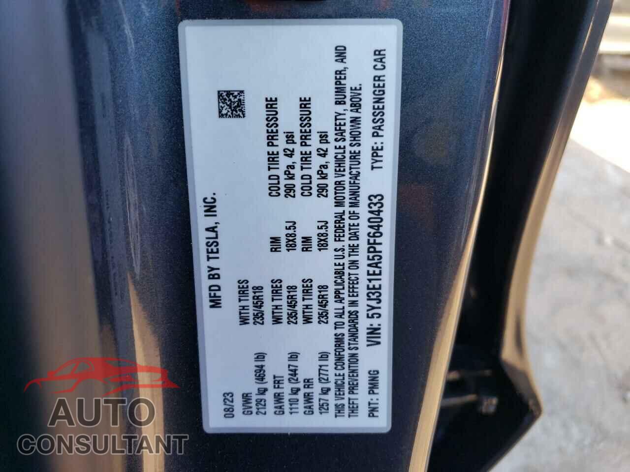 TESLA MODEL 3 2023 - 5YJ3E1EA5PF640433