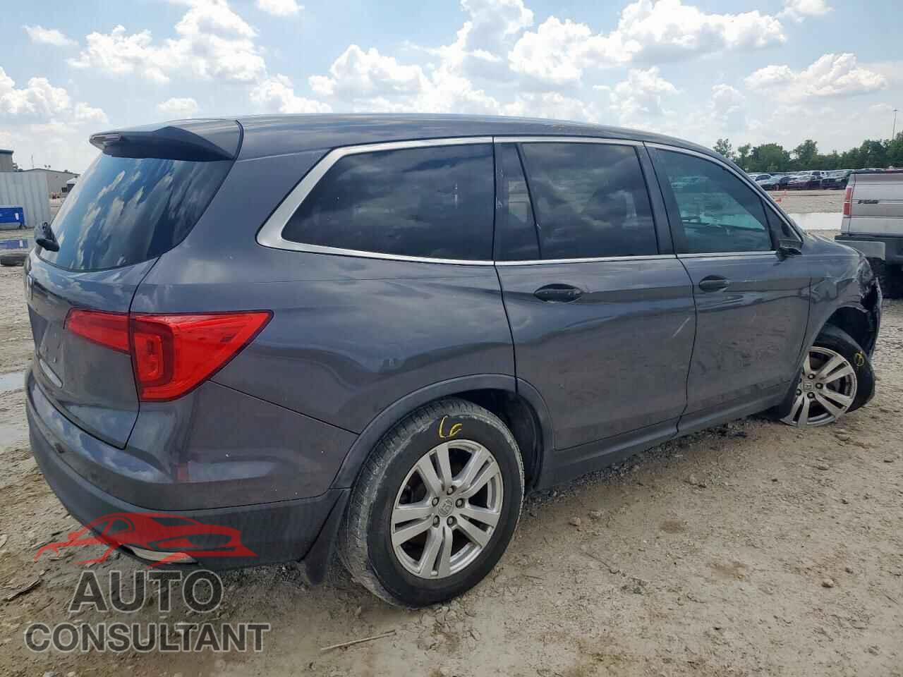 HONDA PILOT 2017 - 5FNYF5H19HB044894