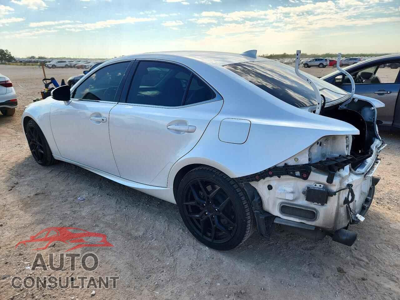 LEXUS IS 2016 - JTHBA1D27G5021088