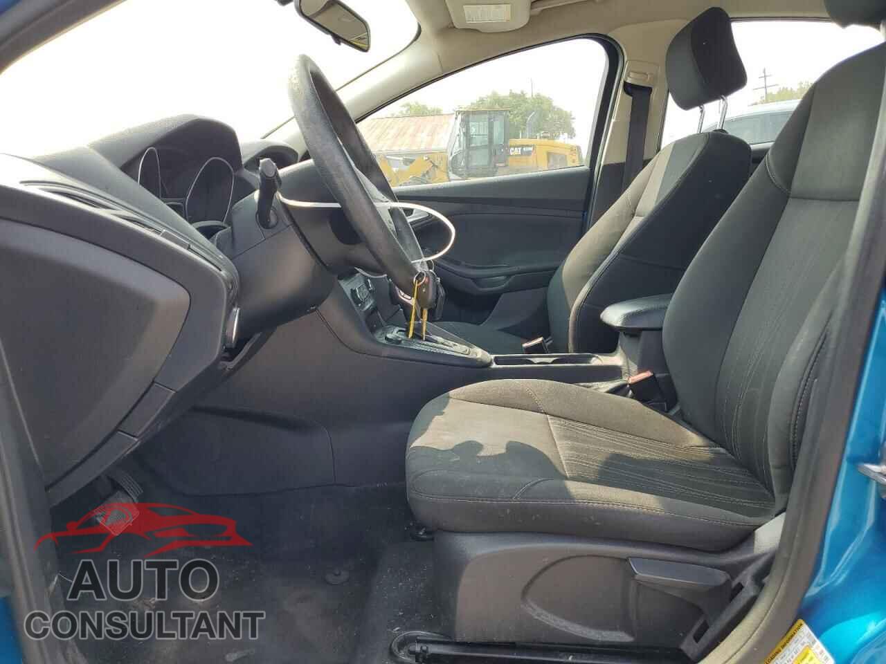 FORD FOCUS 2017 - 1FADP3F26HL203384