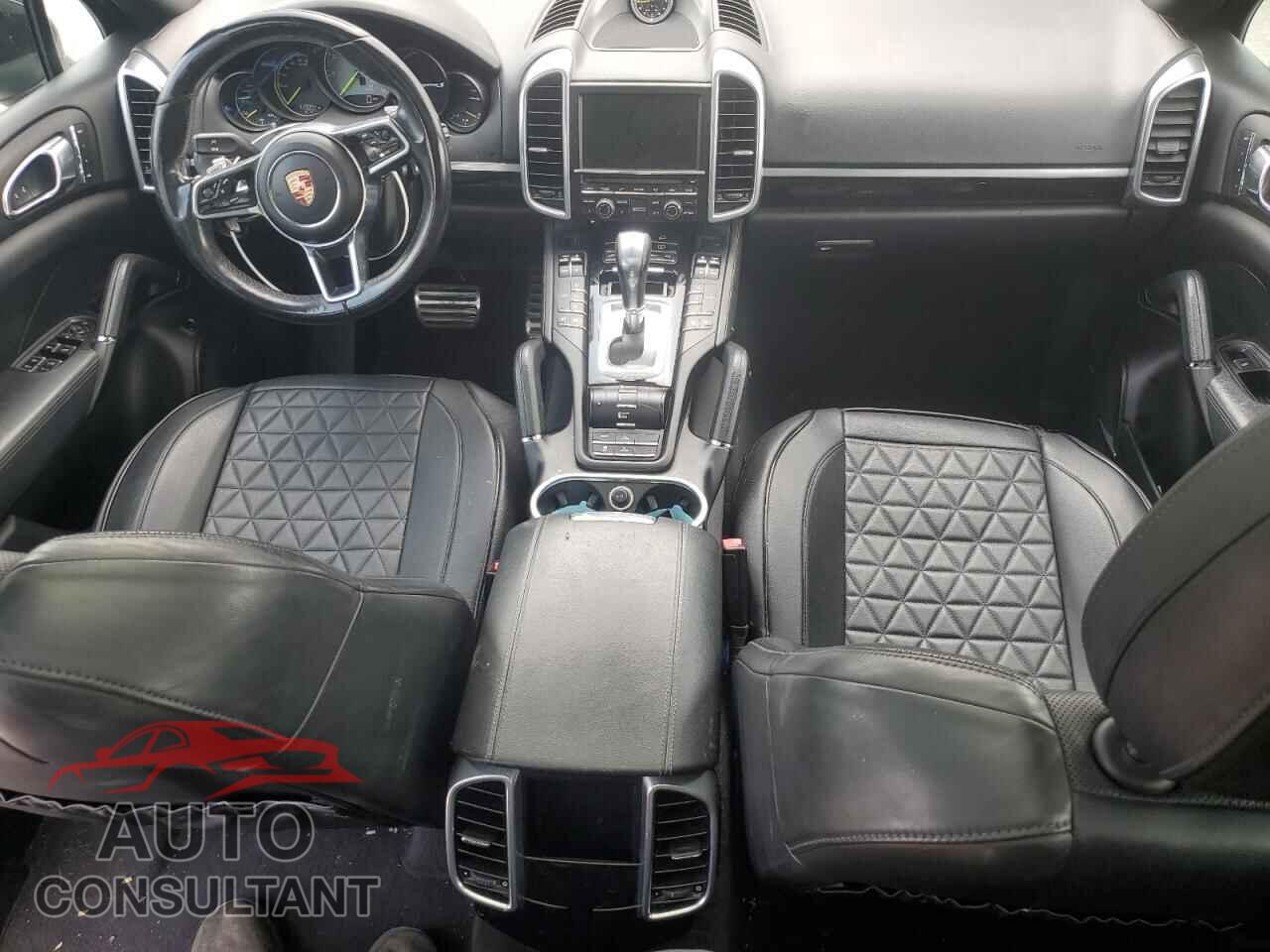 PORSCHE CAYENNE 2015 - WP1AE2A27FLA53530