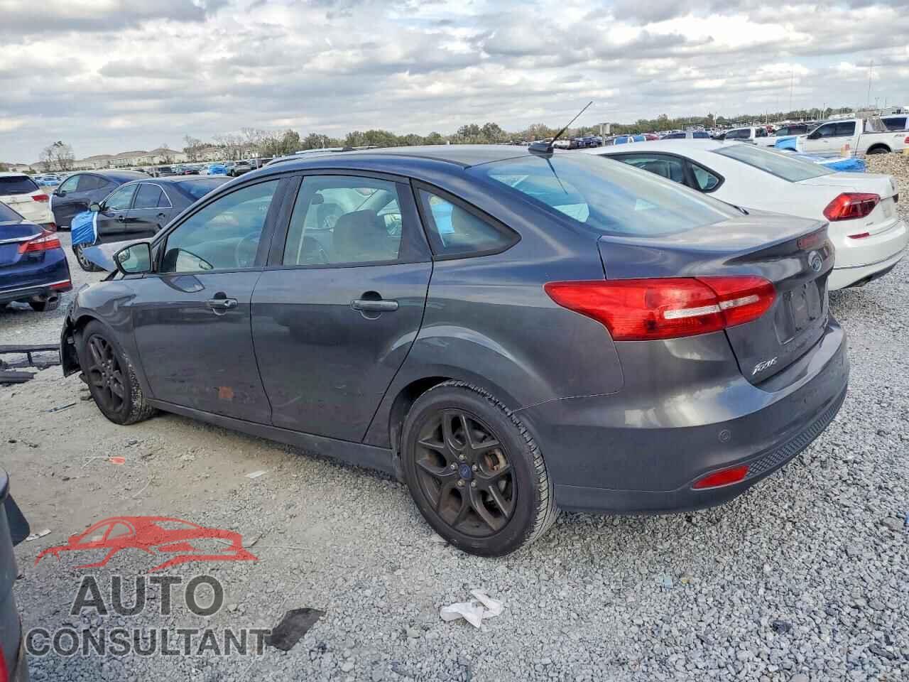 FORD FOCUS 2016 - 1FADP3F26GL237341