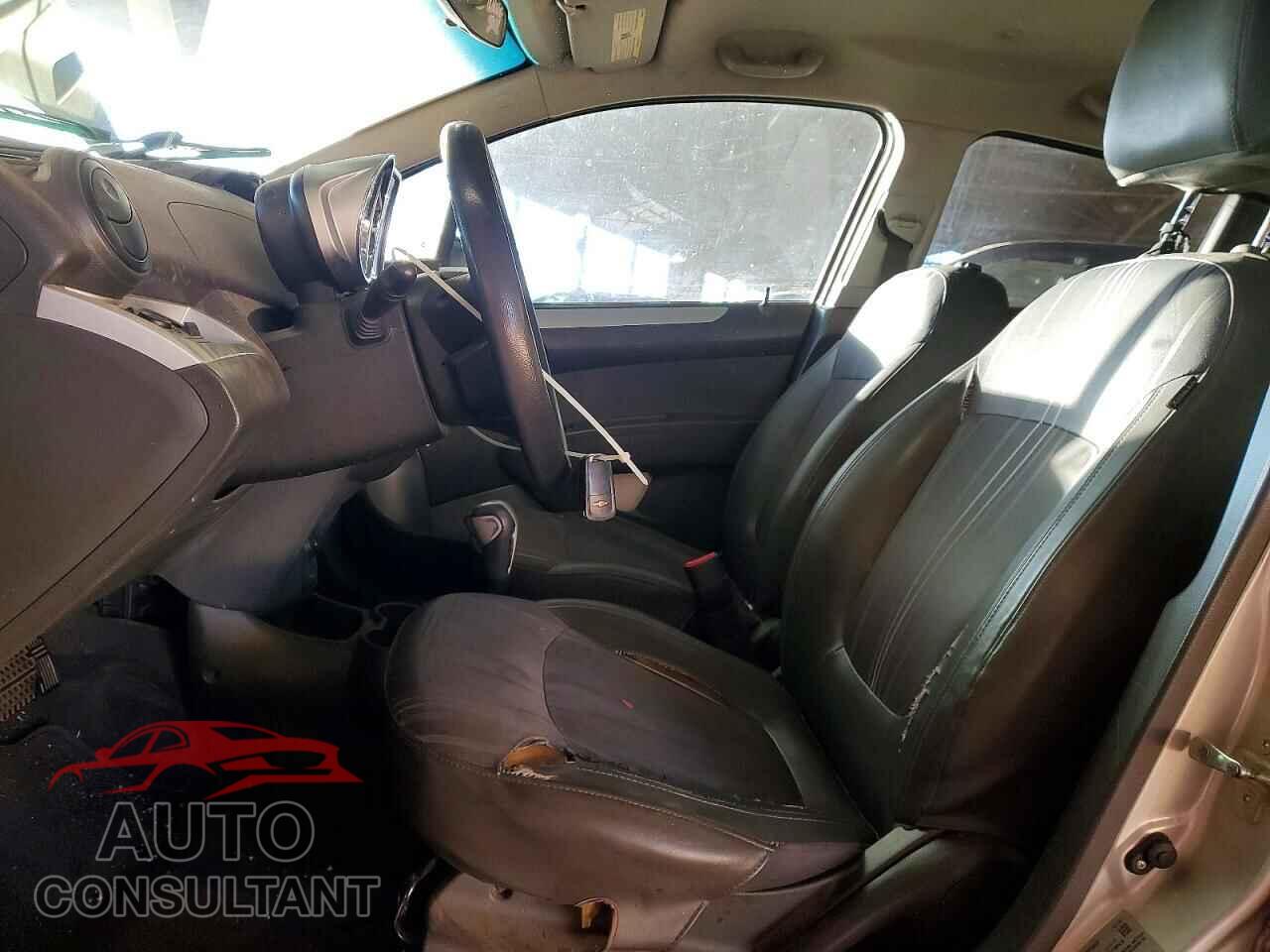 CHEVROLET SPARK 2013 - KL8CD6S96DC528400