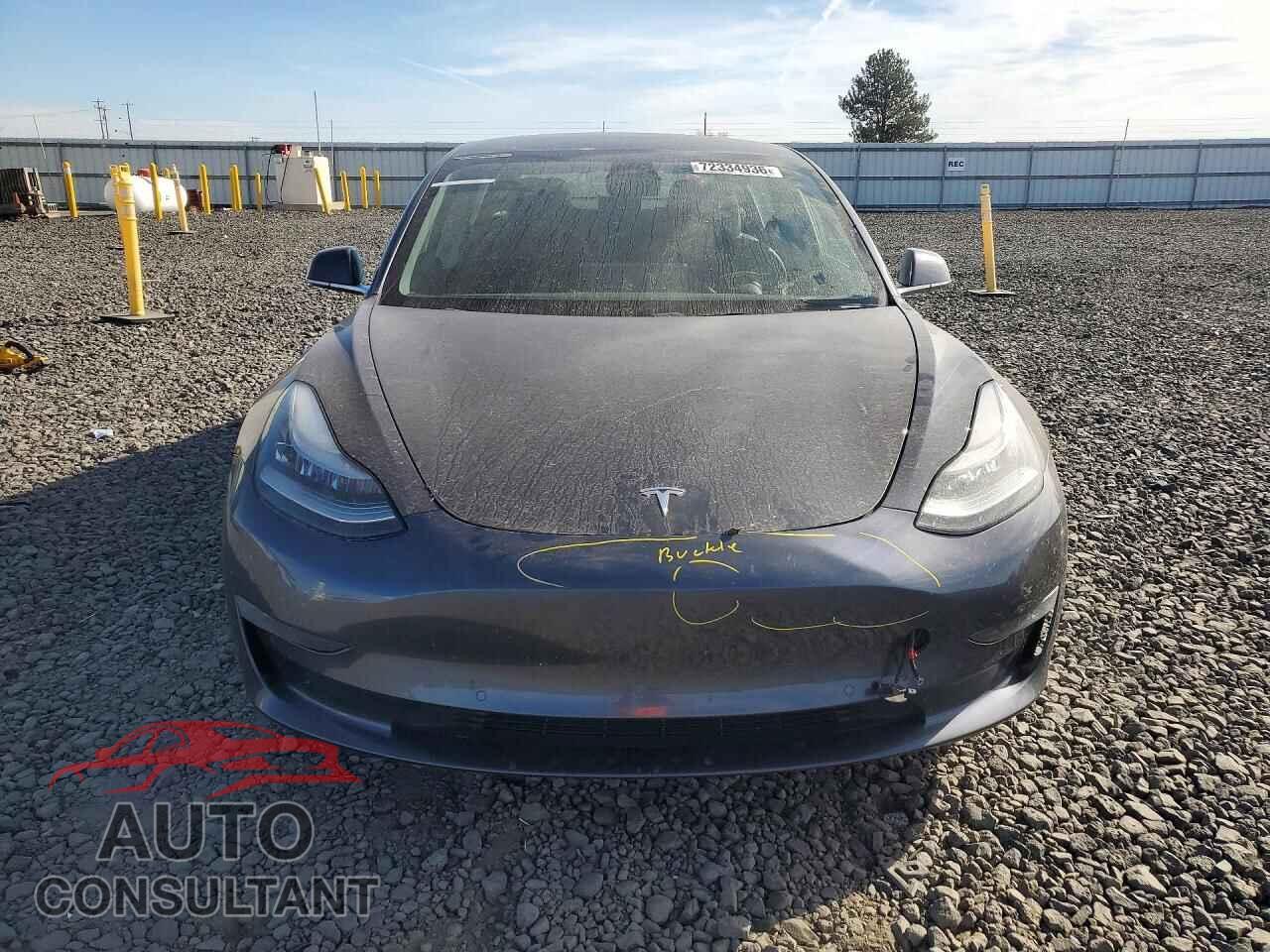 TESLA MODEL 3 2019 - 5YJ3E1EB8KF418549