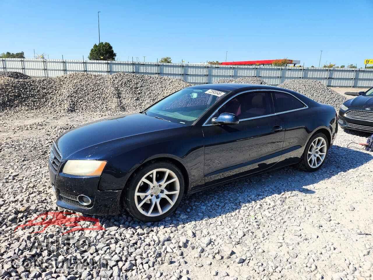 AUDI A5 2011 - WAUCFAFR0BA041682