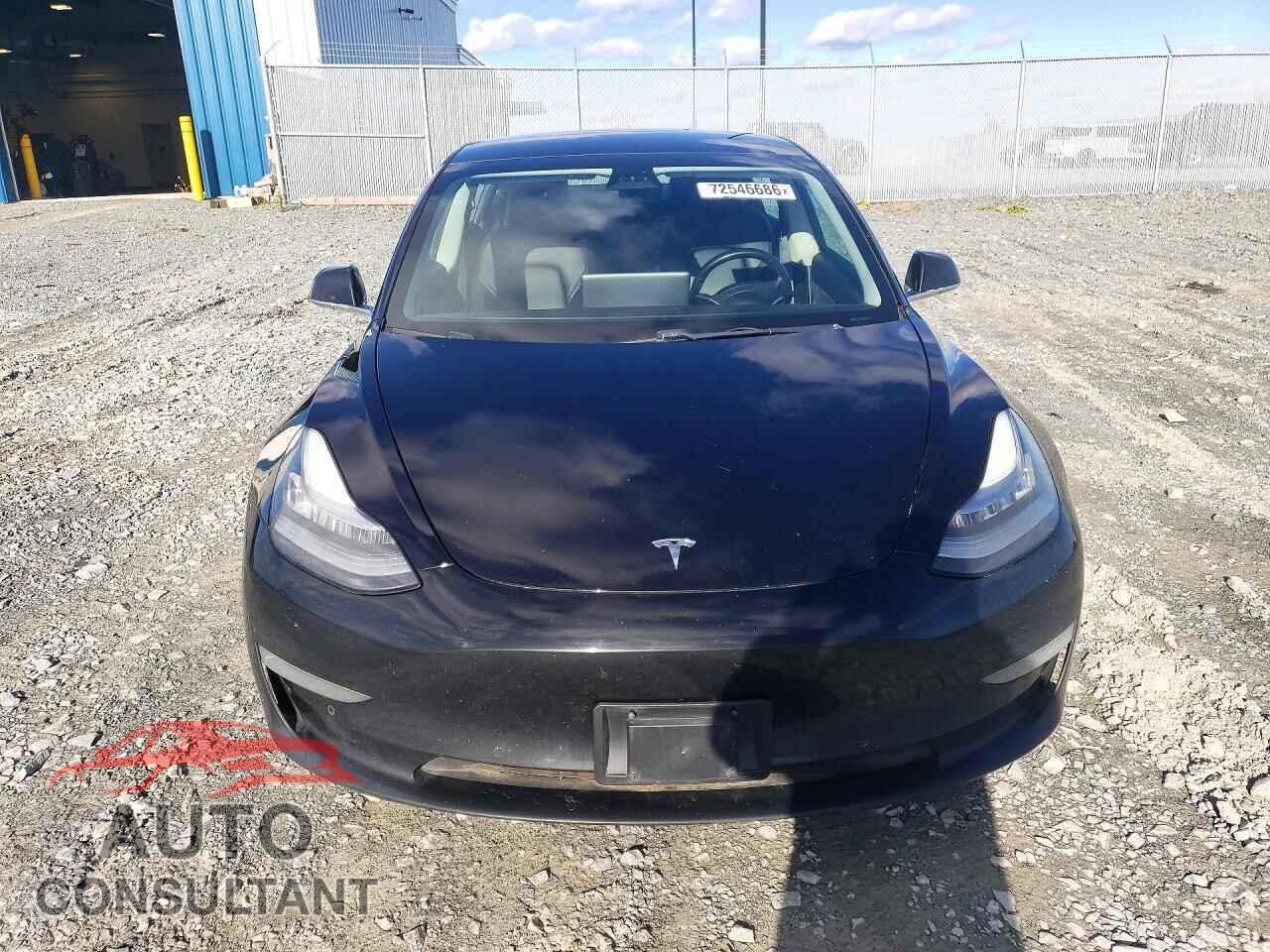 TESLA MODEL 3 2018 - 5YJ3E1EA4JF028358