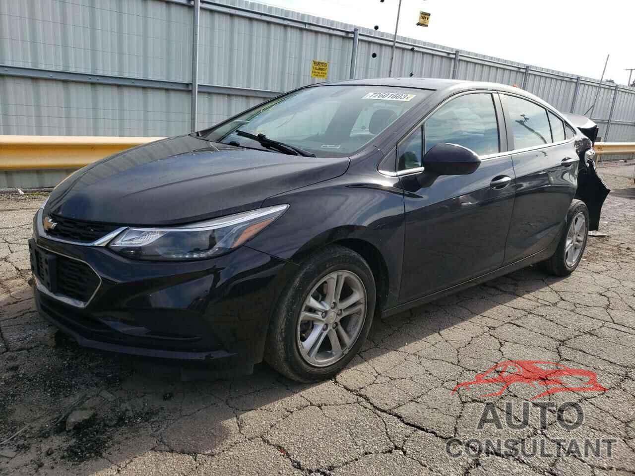 CHEVROLET CRUZE 2018 - 1G1BE5SM4J7212084