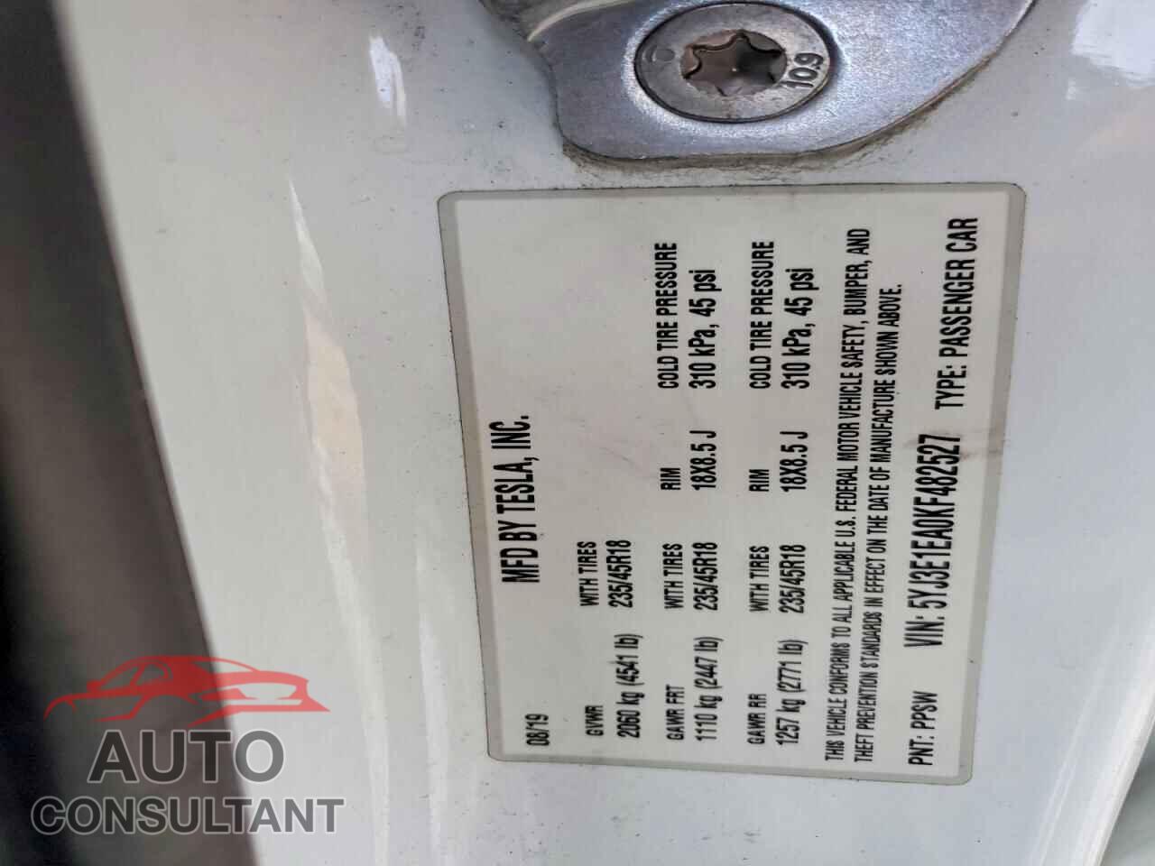 TESLA MODEL 3 2019 - 5YJ3E1EA0KF482527