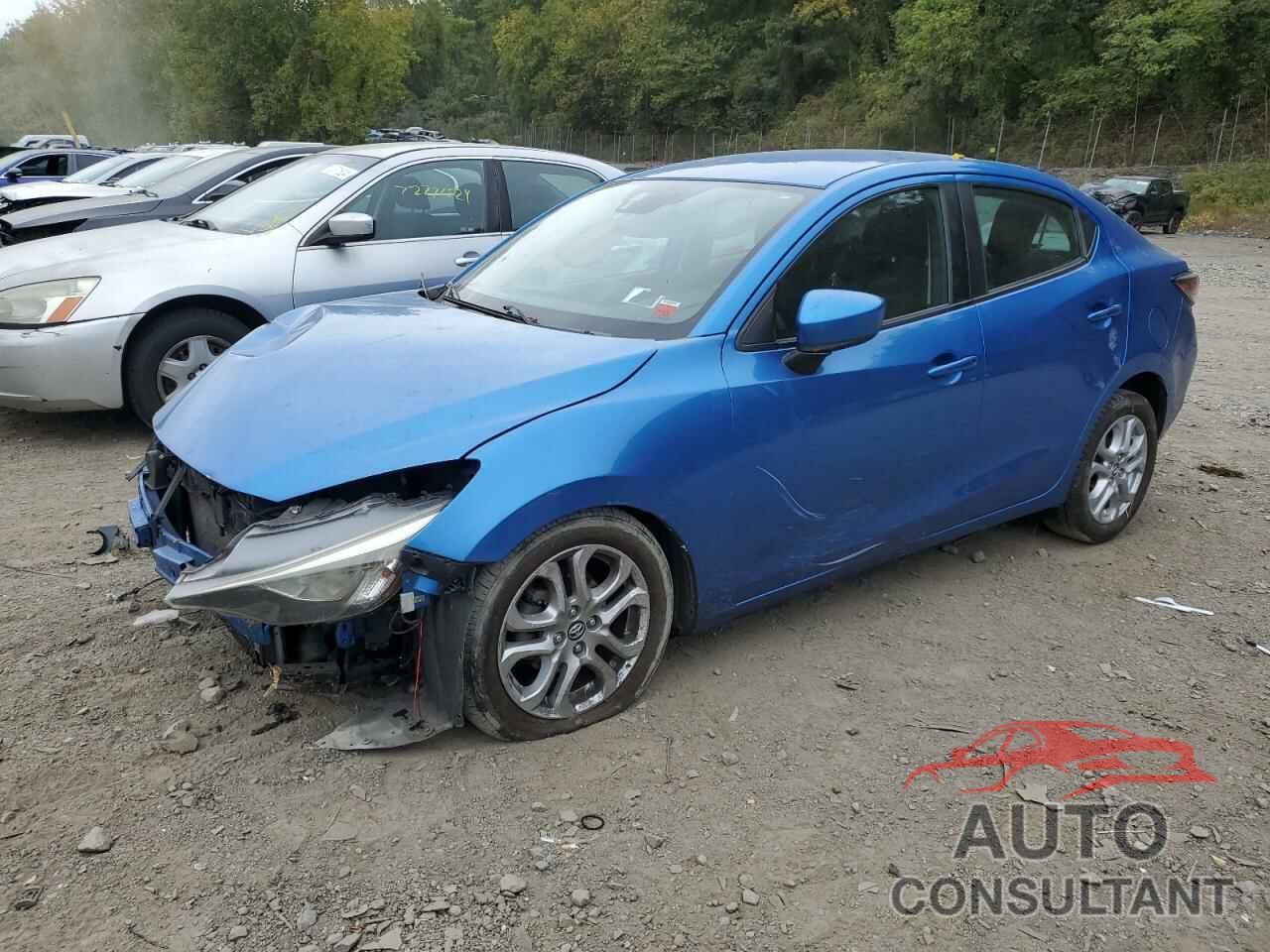 TOYOTA YARIS 2017 - 3MYDLBYV3HY172594