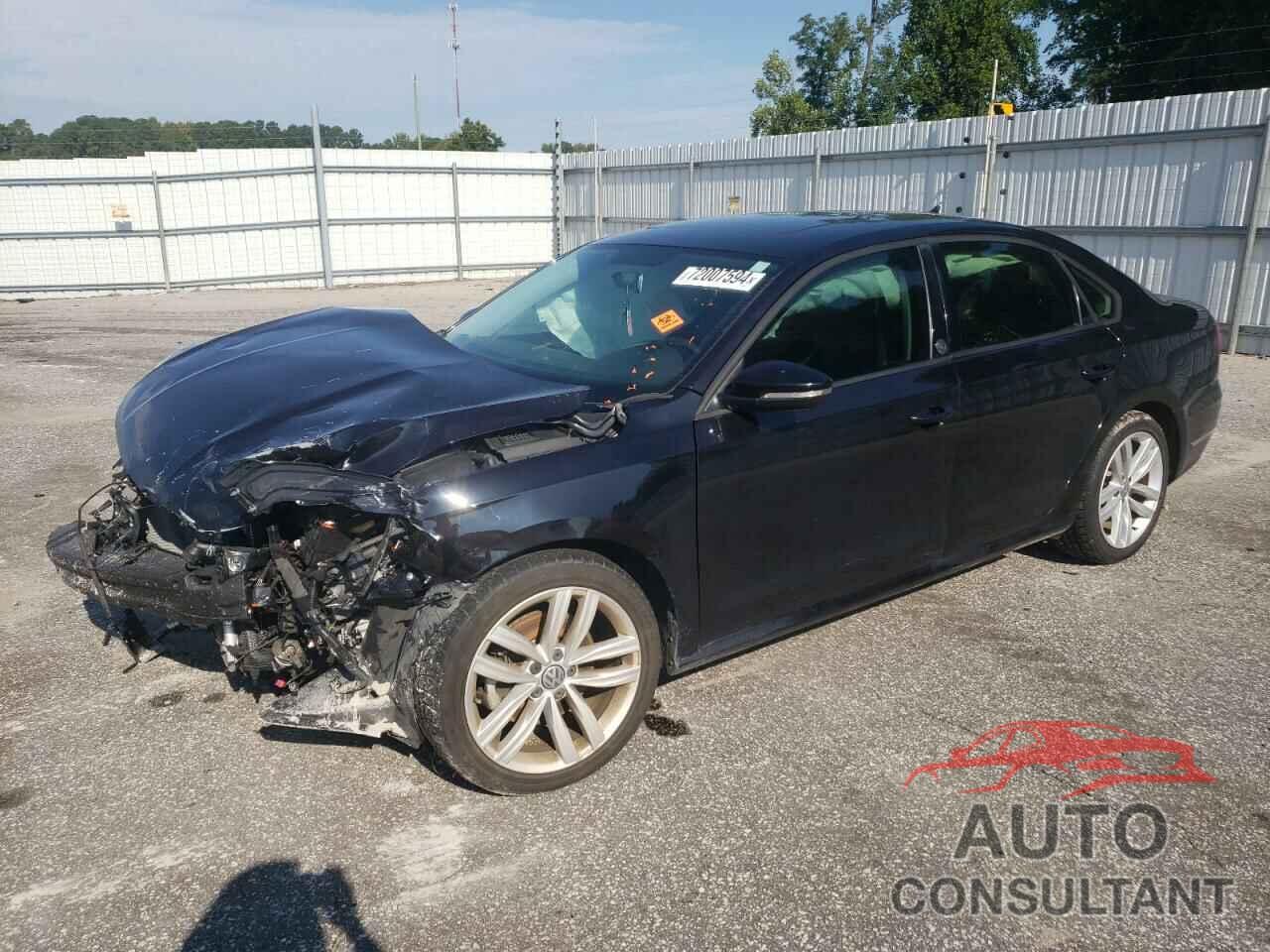 VOLKSWAGEN PASSAT 2019 - 1VWLA7A38KC004243