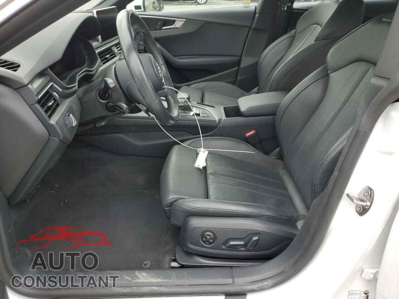 AUDI A5 2018 - WAUENCF53JA118466