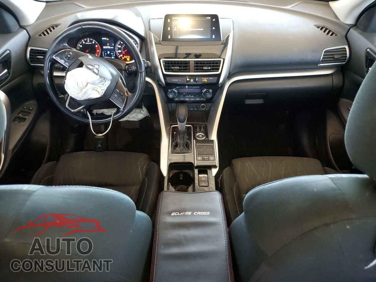 MITSUBISHI ECLIPSE 2018 - JA4AT5AA8JZ038390