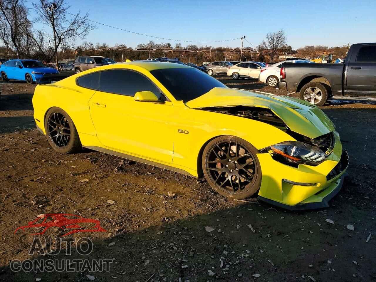 FORD MUSTANG 2021 - 1FA6P8CF9M5111052