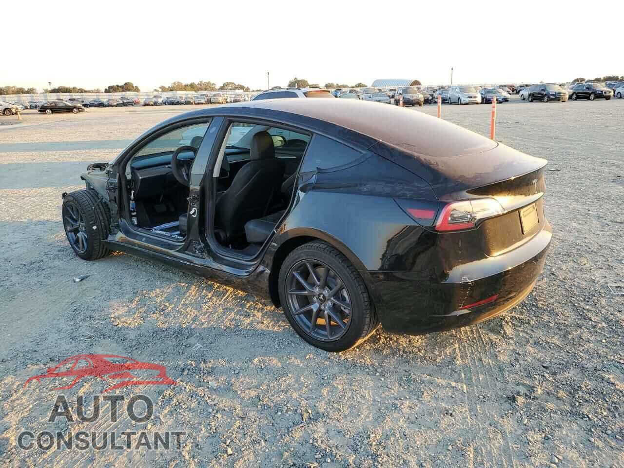TESLA MODEL 3 2021 - 5YJ3E1EA5MF082272