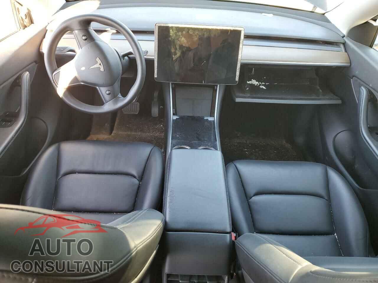 TESLA MODEL Y 2021 - 5YJYGAEE2MF112086