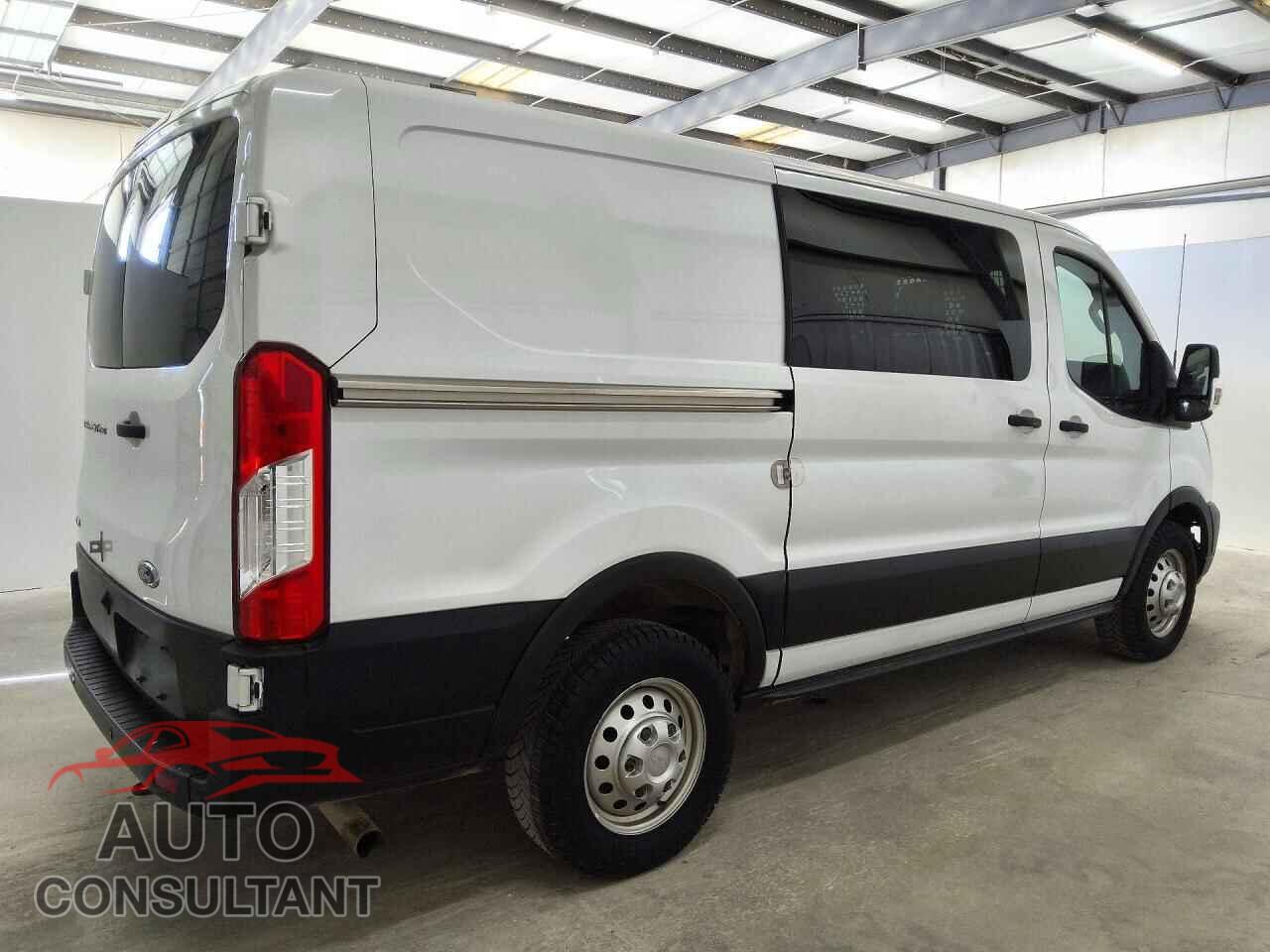 FORD TRANSIT 2023 - 1FTBR2Y87PKA13105