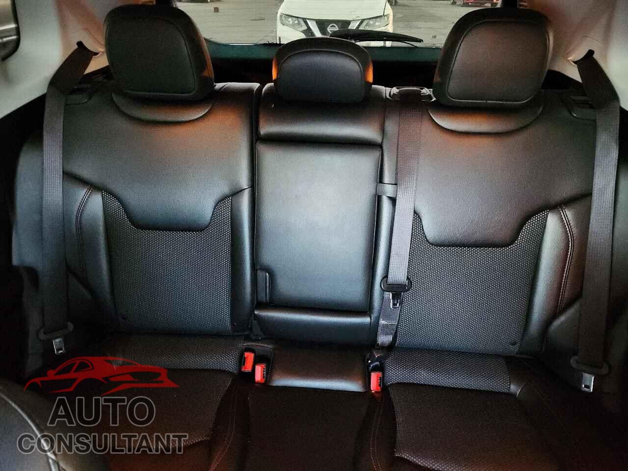 JEEP COMPASS 2020 - 3C4NJDDB3LT177610