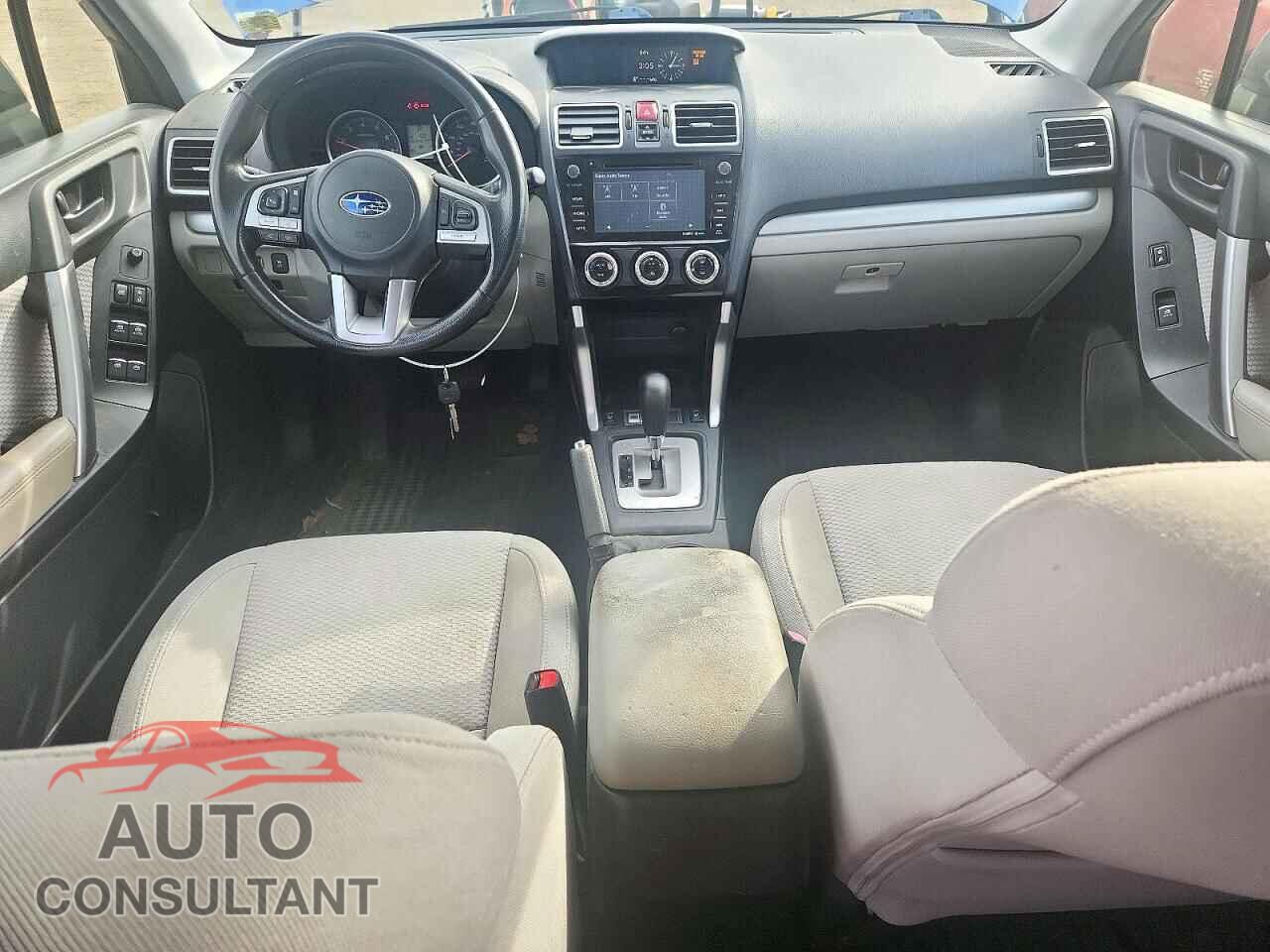 SUBARU FORESTER 2017 - JF2SJAEC1HH402395