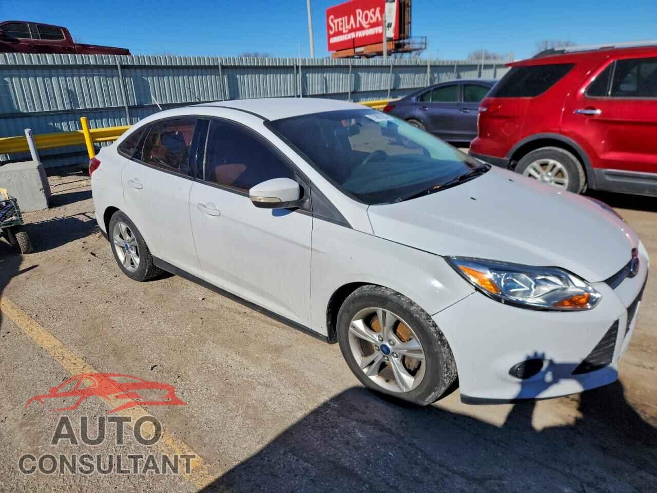 FORD FOCUS 2014 - 1FADP3F2XEL209247
