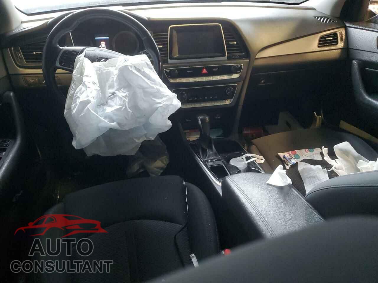 HYUNDAI SONATA 2019 - 5NPE34AF7KH737984