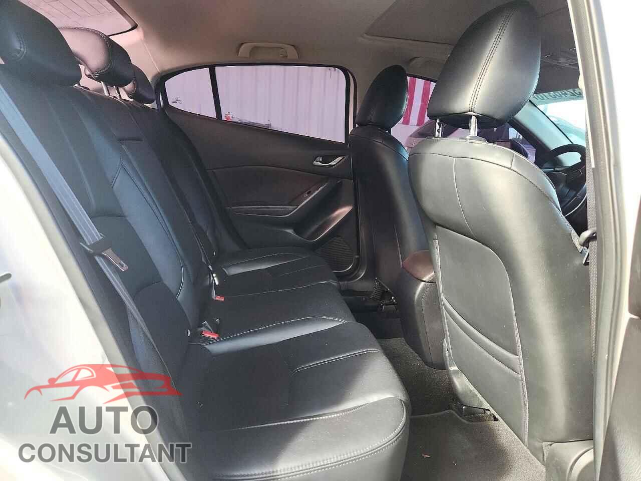 MAZDA 3 2017 - 3MZBN1V76HM131395