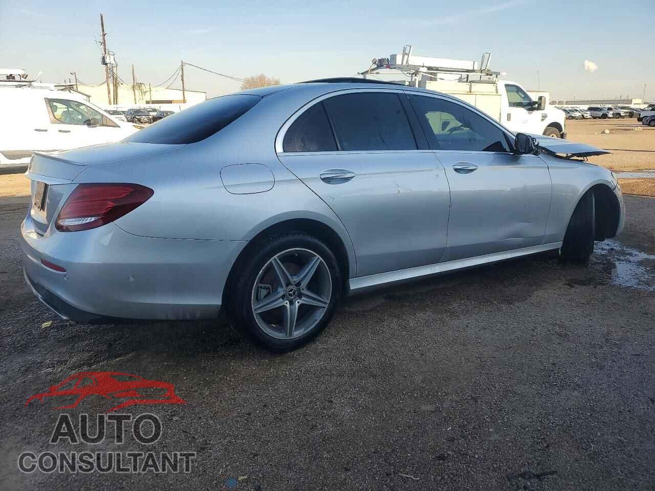 MERCEDES-BENZ E-CLASS 2019 - WDDZF4JB4KA514577