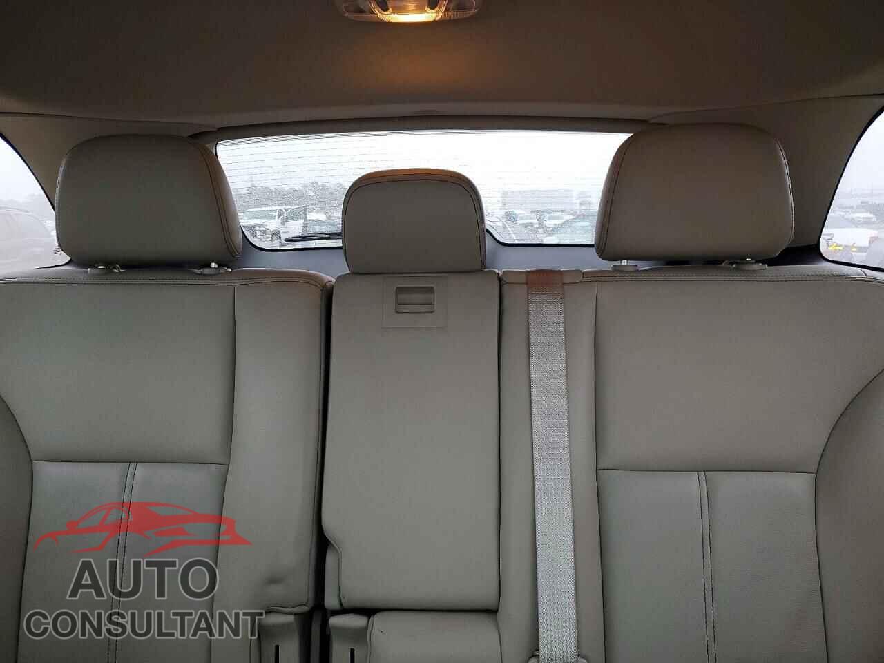FORD EDGE 2011 - 2FMDK3JC4BBA38916