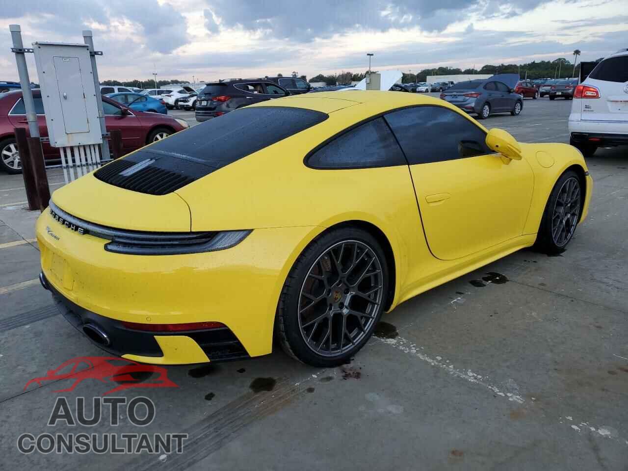 PORSCHE 911 2021 - WP0AA2A93MS205400
