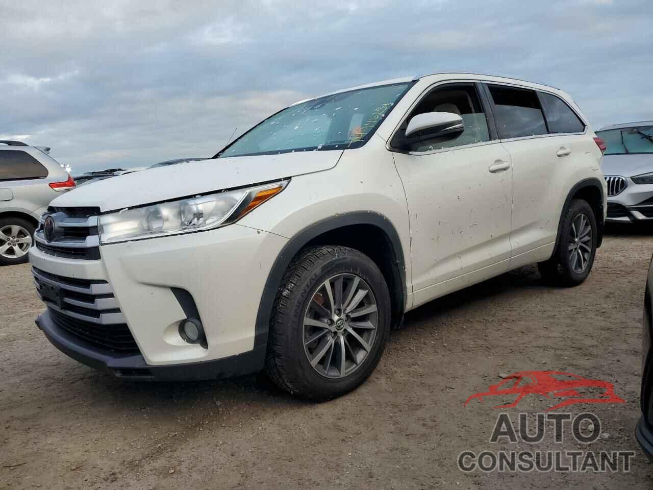 TOYOTA HIGHLANDER 2017 - 5TDJZRFH6HS368820