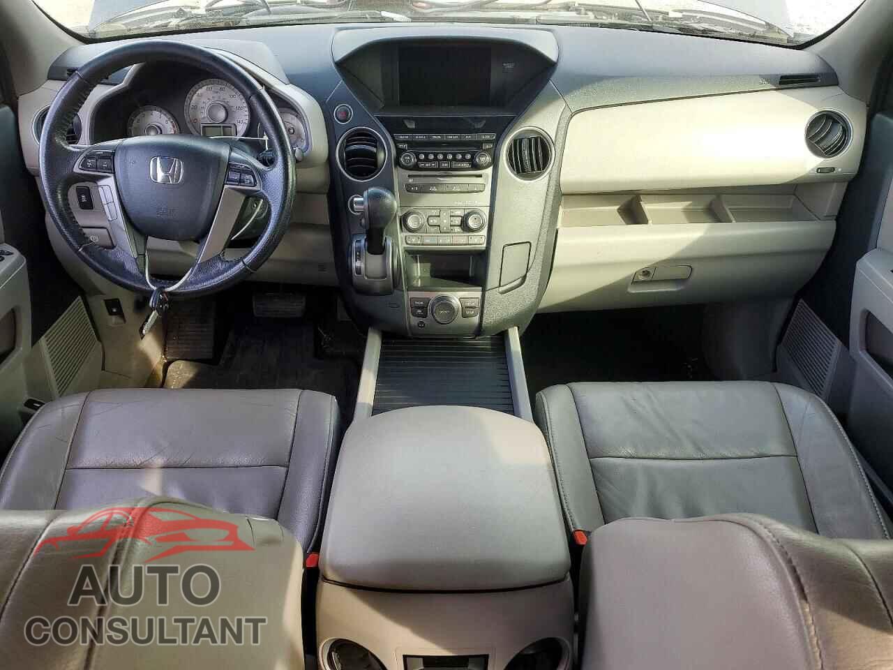 HONDA PILOT 2014 - 5FNYF4H64EB018592