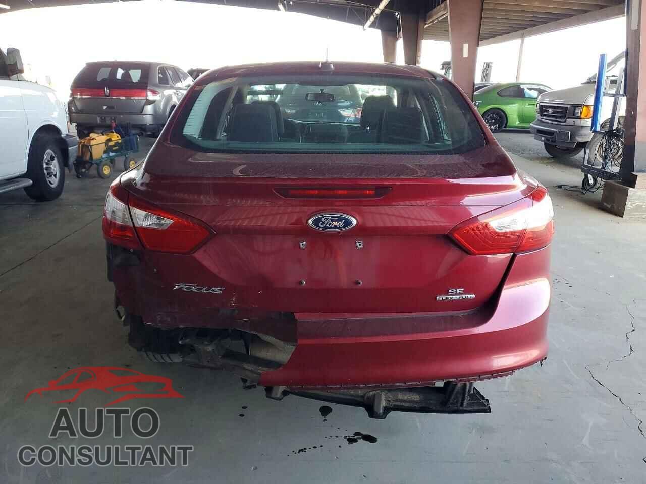 FORD FOCUS 2014 - 1FADP3F27EL277991