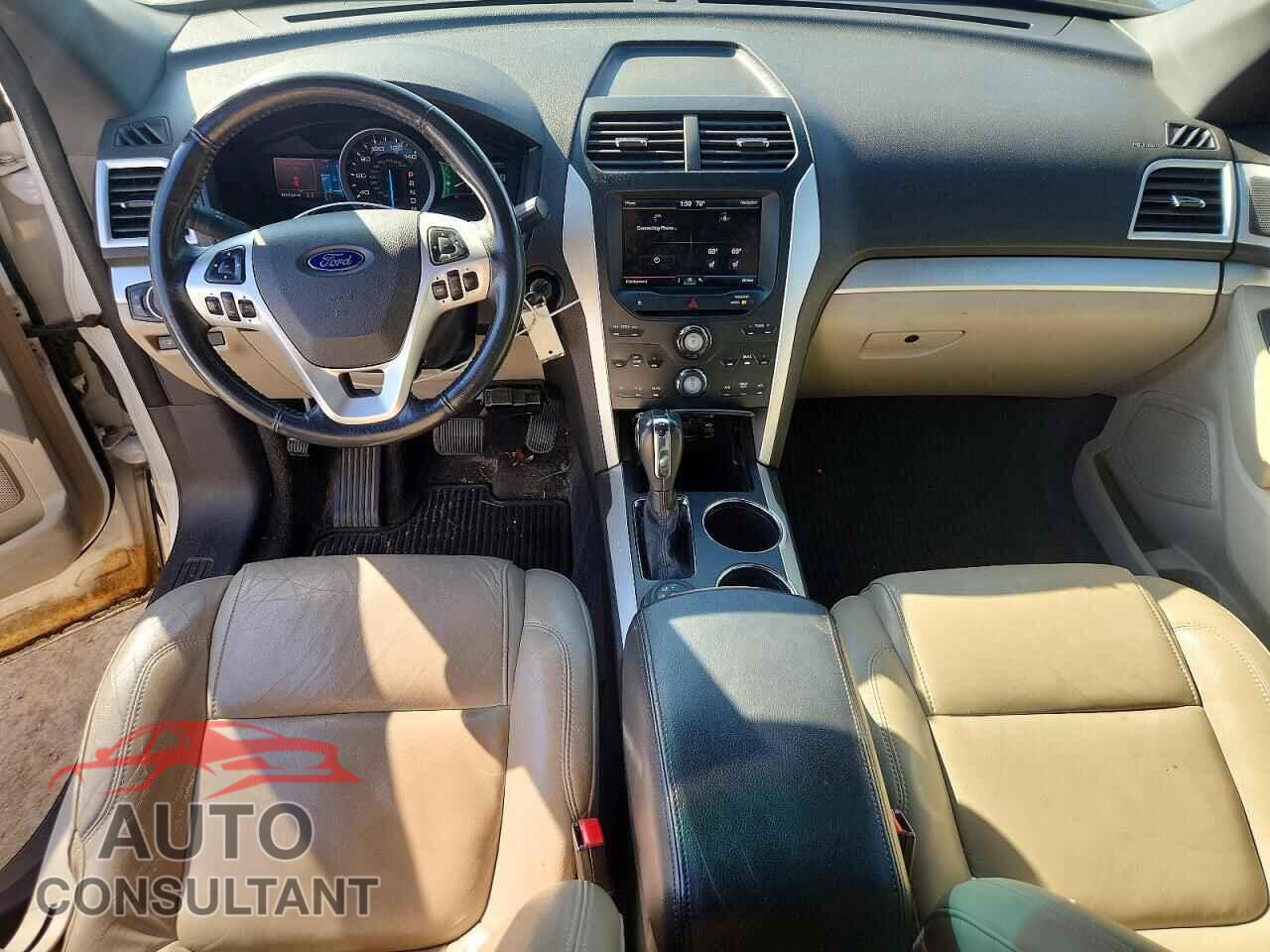 FORD EXPLORER 2011 - 1FMHK8D89BGA10172