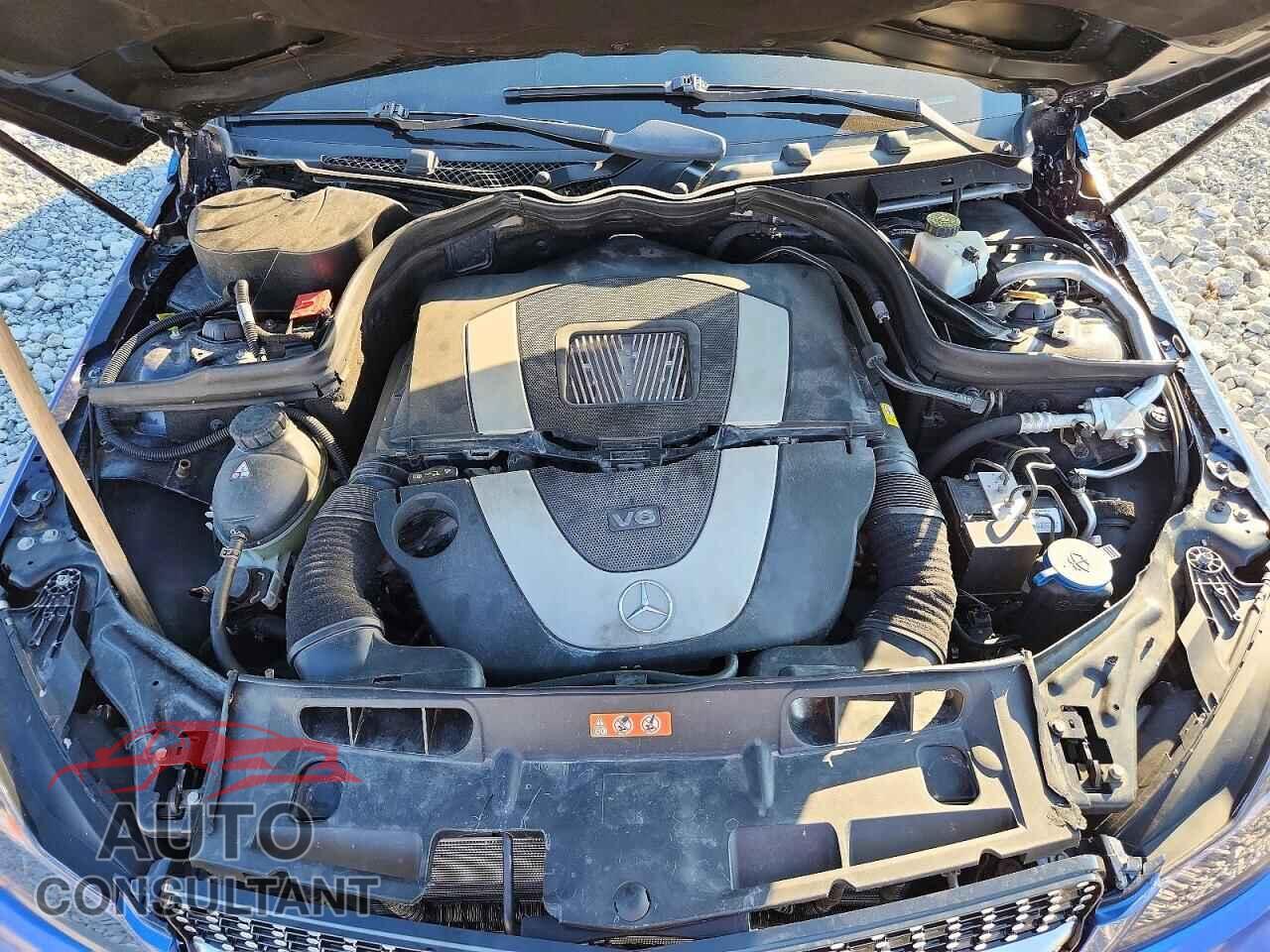 MERCEDES-BENZ C-CLASS 2012 - WDDGF8BB2CA712816