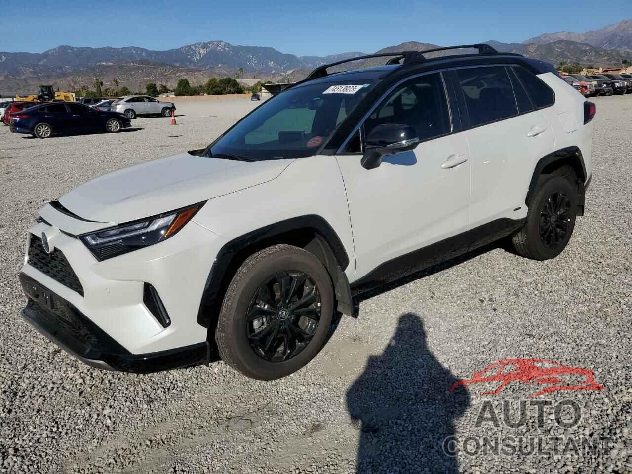 TOYOTA RAV4 2023 - 4T3E6RFV2PU114082