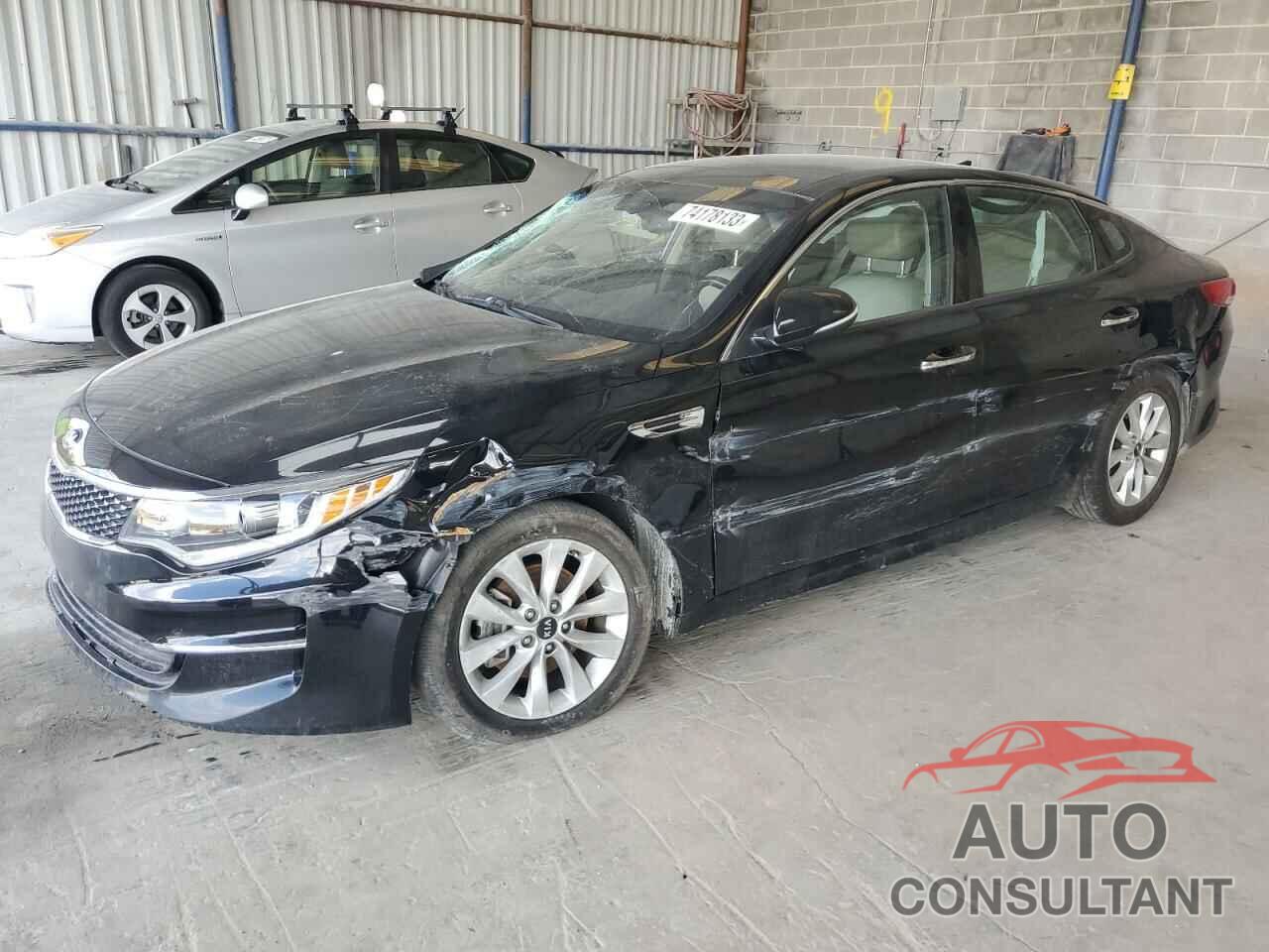 KIA OPTIMA 2018 - 5XXGU4L30JG259474